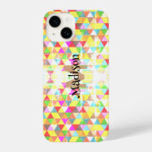 Farbiges Triangle-Retrogeometrie-Muster Monogram iPhone Hülle (Rückseite)