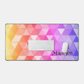 Farbiges Triangle-Retrogeometrie-Muster Monogram Schreibtischunterlage (Tastatur & Maus)
