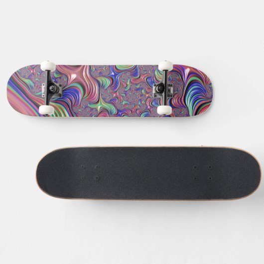 Farbiges Vortex Abstraktes Trippy Spiral-Fraktal Skateboard (Horizontal)
