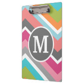 Farbiges Zickzack Muster mit benutzerdefiniertem M Klemmbrett (Links)