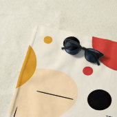 Farbintensives geometrisches Muster aus der Mitte Strandtuch (Beispiel)