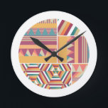 Farbkreise Runde Wanduhr<br><div class="desc">Kühne geometrische Muster, die eine breite Produktpalette zum Leben erwecken!</div>