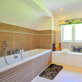 Farbmuster rosa gelb orange badematte