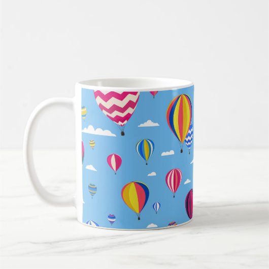 Farbnahtloses Muster mit Luftballons und cl Kaffeetasse (Links)