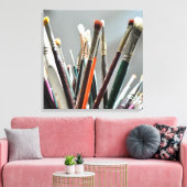 Farbpinsel trocknen im Sonnenlicht Leinwanddruck (Insitu (Wohnzimmer))