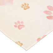 Farbrosa Herz- und Druckmuster Tischdecke (Schrägansicht)