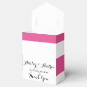 Farbrosa, weißes Streifen-Muster, Schwarzes Monogr Geschenkschachtel (Geöffnet)