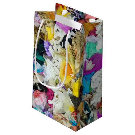 Farbstoffkollektion Kleine Geschenktüte (Rückseite Schrägansicht)