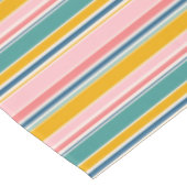 Farbstreifen für den Strand Tischdecke (Schrägansicht)