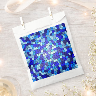 Farbtöne aus blau gestanztem Glas von Shirley Tayl Geschenktütchen