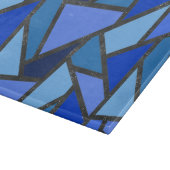 Farbtöne aus blauem Glasmuster Schneidebrett (Ecke)