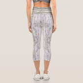 Farbtöne aus grauem Marmor und Streifen Capri Leggings (Rückseite)