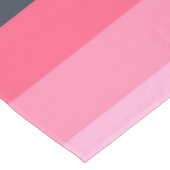 Farbtöne Blau und Rosa Streifen Tischdecke (Schrägansicht)