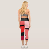 Farbtöne des roten Blocks Hoch gewachsene Capris (Rückseite)