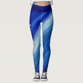 Farbtöne von blauen Pinselstrichen mit weißem Name Leggings (Vorderseite)