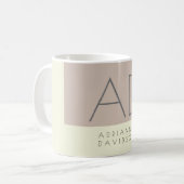 Farbtrendy für vertikale Monogramme Minimalistisch Kaffeetasse (Vorderseite Links)