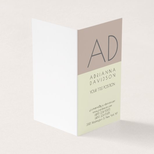 Farbtrendy für vertikale Monogramme Minimalistisch Visitenkarten (Vorderseite)