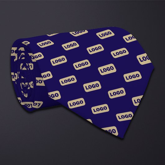 Farbweites rechteckiges Logo Krawatte