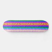 Farbwellen Skateboard (Horizontal)