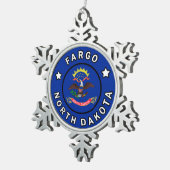 Fargo North Dakota Schneeflocken Zinn-Ornament (Rechts)