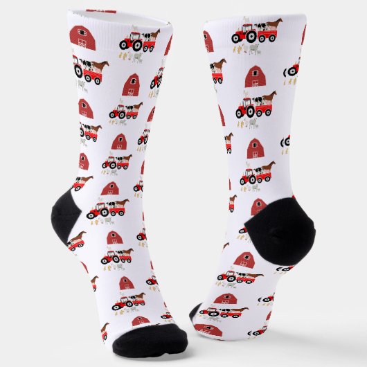 Farm Animals & Red Tractor Barnyard Pattern   Socken (Gewinkelt)