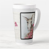 Farm Girl Artistry Herr Hee Haw Latte Tasse (Rechte Ecke)
