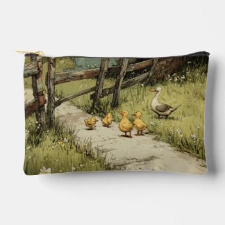 Farm Path Duckling Stroll Pouch Zubehörtasche
