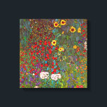 Farmgarten Gustav Klimt mit Sonnenblumen Leinwand<br><div class="desc">Der Bauerngarten Gustav Klimt mit Sonnenblumen Leinwand Poster. Ölmalerei auf Leinwand von 1905-06. Obwohl Klimt für seine goldene Periode, die klassische Werke wie The Kiss und Portrait von Adele Bloch Bauer produzierte, am meisten geschätzt wird, produzierte der Künstler auch einige unglaublich charmante Landschaftsmalereien. Die Gartenfarm mit Sonnenblumen verfügt über einen...</div>