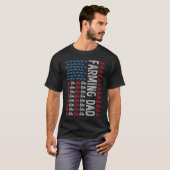 Farming Dad Farmer Tractor July 4th US Flag Father T-Shirt (Vorne ganz)