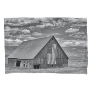 Farms BW American Flag Barn Scene Kissenbezug