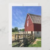 Farms | Red Barn With American Flag Dankeskarte (Vorderseite)