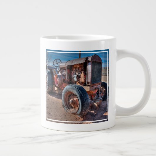 Farms Rusty Antique Tractor Jumbo-Tasse (Rechts)
