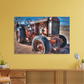 Farms Rusty Antique Tractor Leinwanddruck (Insitu (Wohnzimmer))
