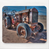 Farms Rusty Antique Tractor Mousepad (Vorne)