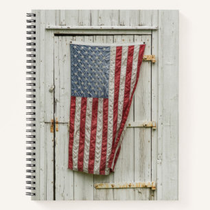 Farms White Barn Door With American Flag Notizblock