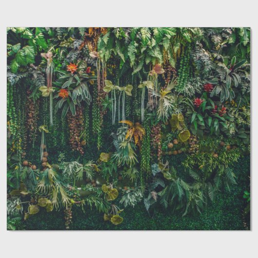 Farn und Pflanze an der Wand dekoriert Geschenkpapier (Flach)