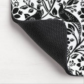 Fasan- und Hasenmuster, weiß und schwarz Mousepad (Ecke)