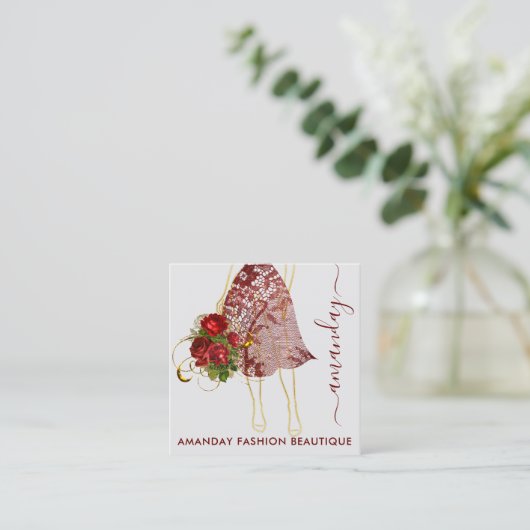 Fashion Gold Red Dress Logo QRCode Floral Quadratische Visitenkarte (Stehend Vorderseite)