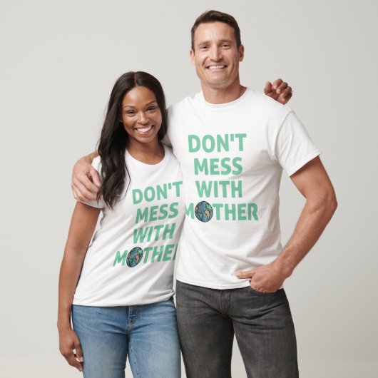 Fass nicht die Mutter an! T-Shirt (Unisex)