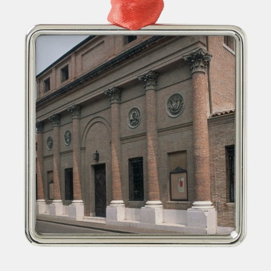 Fassade des Teatro Accademico (Foto) Silbernes Ornament (Vorne)