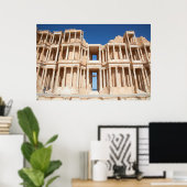 Fassade und Bühne des römischen Amphitheaters Poster (Heimbüro)