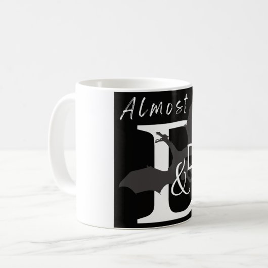 Fast D&D-Tasse (schwarzer Hintergrund) Kaffeetasse (Vorderseite Links)