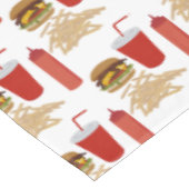 Fast Food Burger Fries Muster GRILLEN Picnic Tischdecke (Schrägansicht)