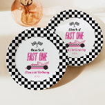Fast One Pink Race Car Erster 1. Geburtstag Party Pappteller<br><div class="desc">Dies ist ein Fast One Pink Race Car Erste 1. Geburtstag Party Paper Teller!</div>