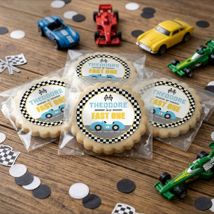 Fast One Rennwagen 1. Geburtstags-Geschenkpartie-M Runder Aufkleber