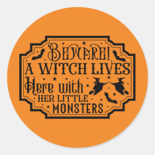 Faszinierend mit Monstern Halloween Runder Aufkleber