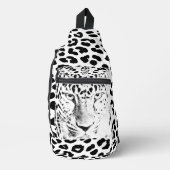 Faszinierende Feline- Leopard Print Sling Bag (Vorderseite)