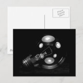 FAT LIGHT BULB B&W POSTKARTE (Vorne/Hinten)