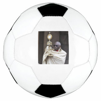 Father Robert Sarah Fußball