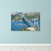 Fatih Sultan Mehmet Bridge über den Bosporus, Leinwanddruck (Insitu (Holzboden))